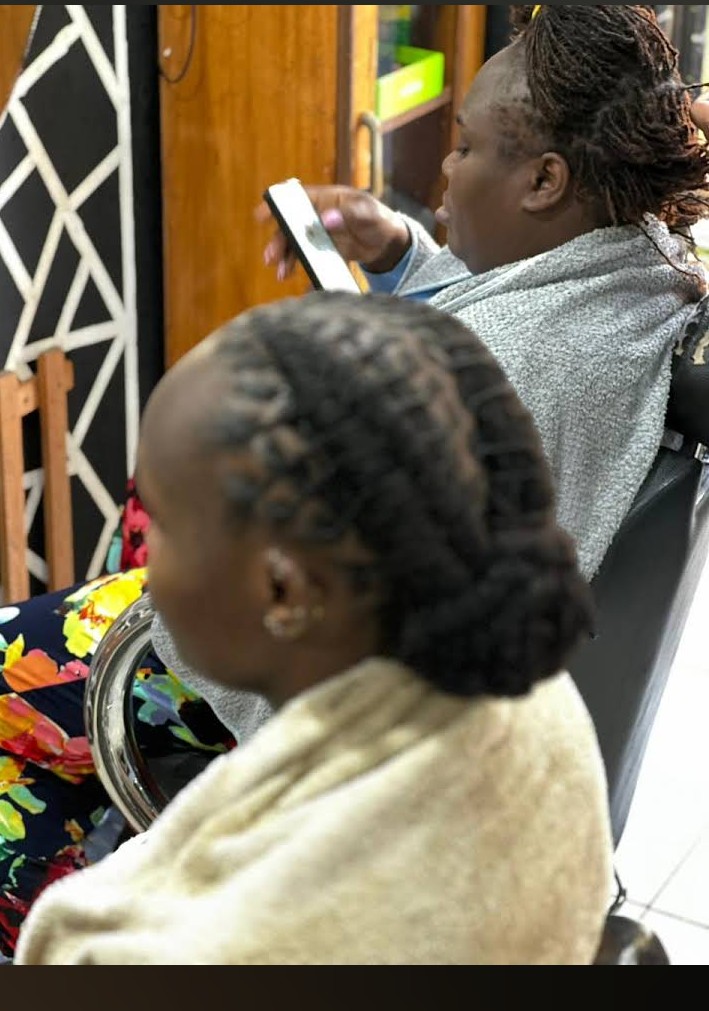 Mwas Salon service